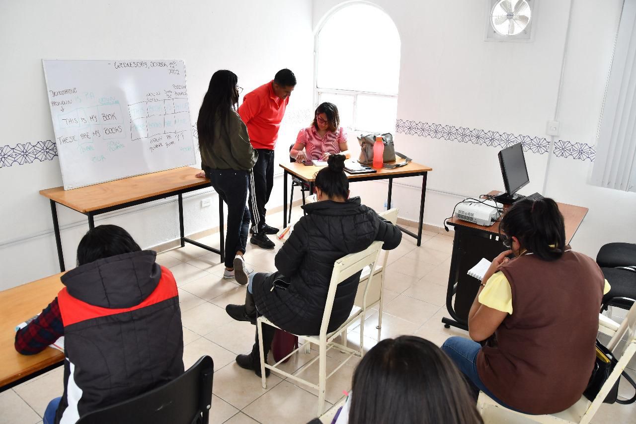 Invita gobierno de Huamantla a los cursos de inglés, francés e informática